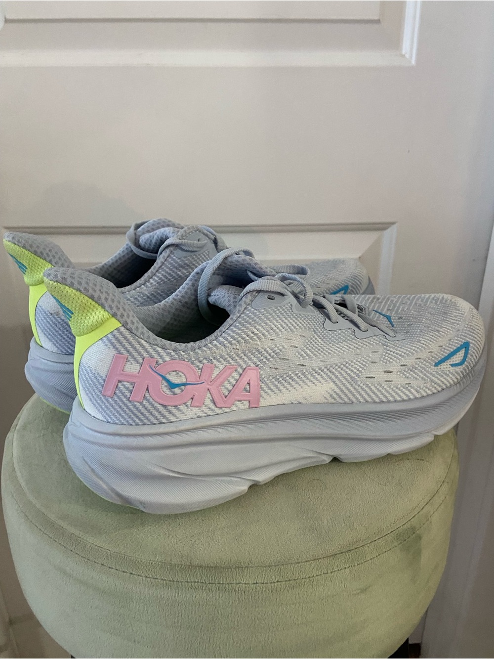 HOKA Clifton 9s Women’s Shoe